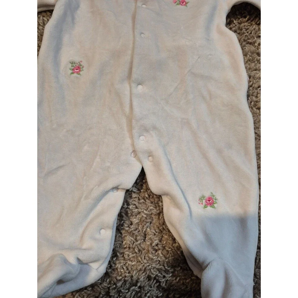 Kissy kissy sleeper size 0-3 months